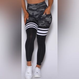 Bombshell Leggings